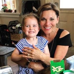 Meet your Posher, Shelley